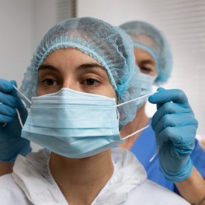 CONCEPTOS BÁSICOS DE SEGURIDAD Y SALUD EN EL ÁMBITO SANITARIO