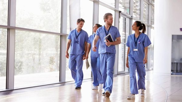 PRINCIPIOS BÁSICOS DE LA COMUNICACIÓN EN EL ÁMBITO SANITARIO